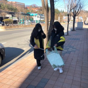 청소년자원봉사학교가 진행되고 있습니다. 이미지