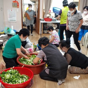 말복맞이 닭죽나눔 행사가 진행되었습니다~ 이미지