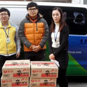 공주연기축산농협 라면 후원 이미지